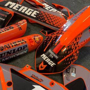 CUSTOM GRAPHICS AND PLASTICS KIT FOR YOUR MX BIKE